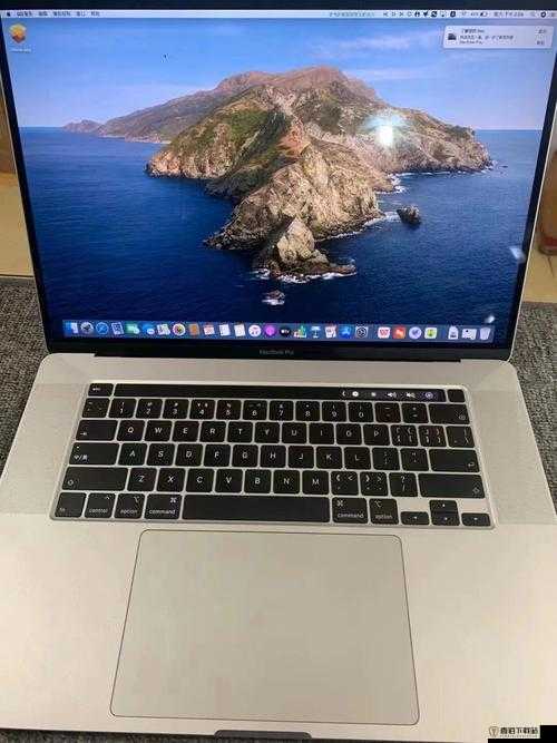 19 岁拥有的欧美款 MacBook Pro